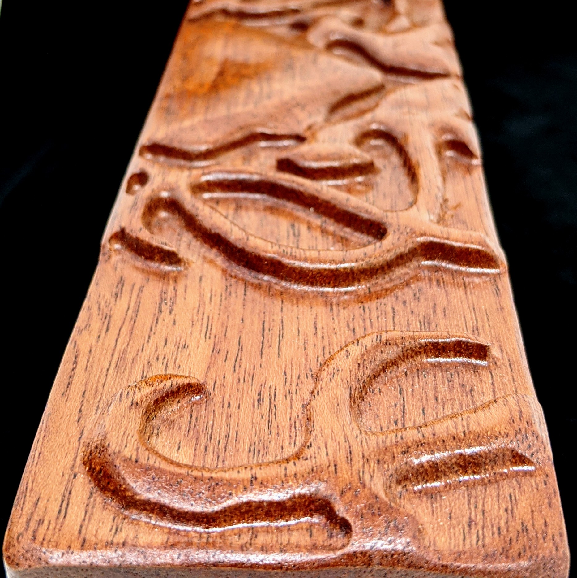 Carved Hardwood Cthulhu Dice Sheath - Image 4