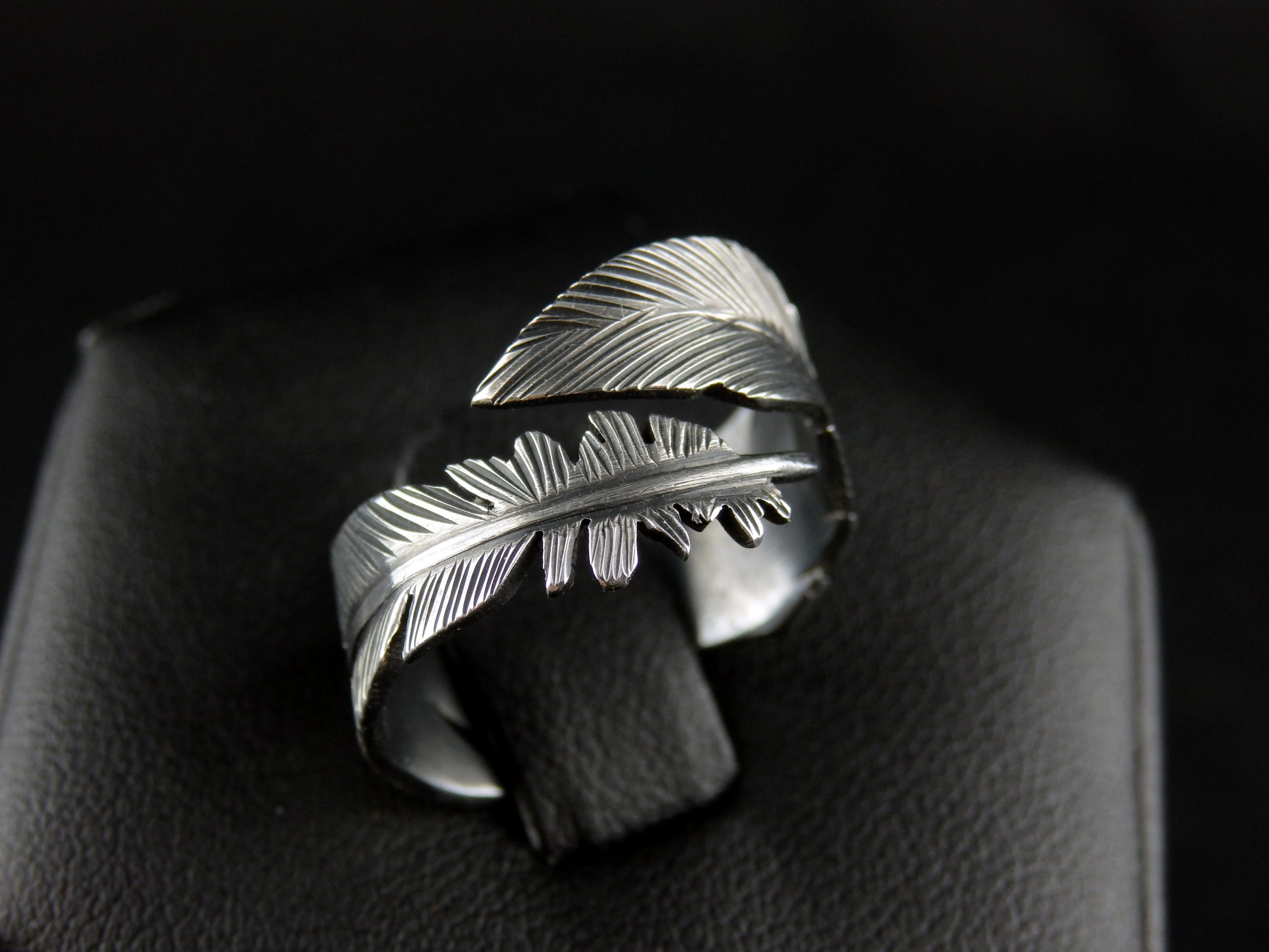 Silver Feather Ring - Image 3