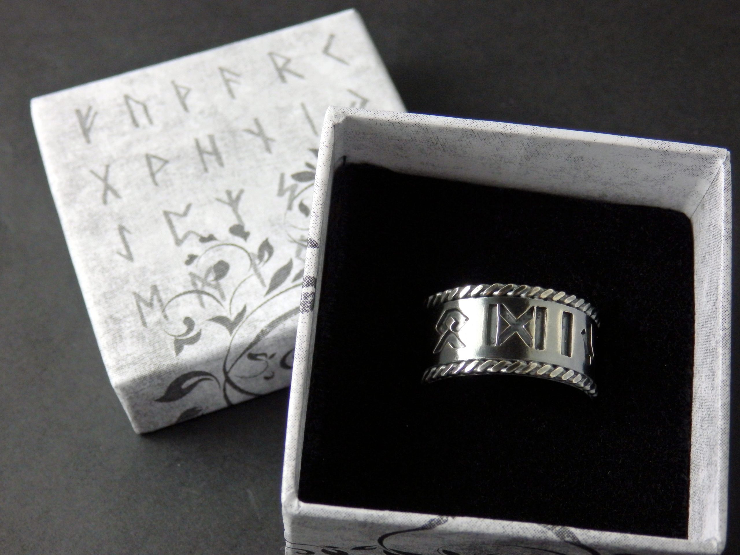 Silver Viking Rune Ring - Image 6